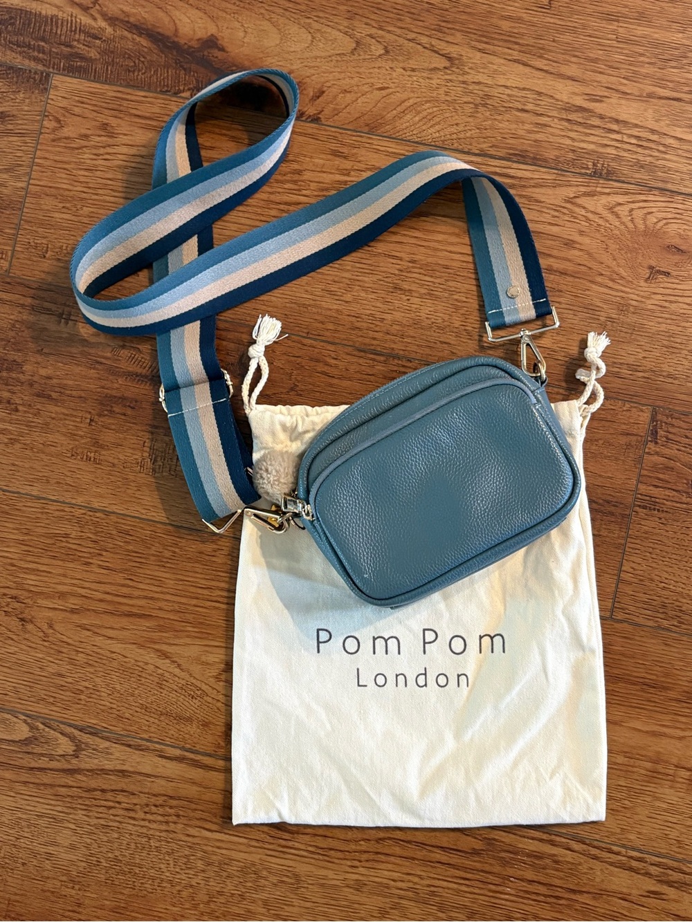 Pom Pom London Original Style Slate Leather Crossbody Bag w Dust Bag
